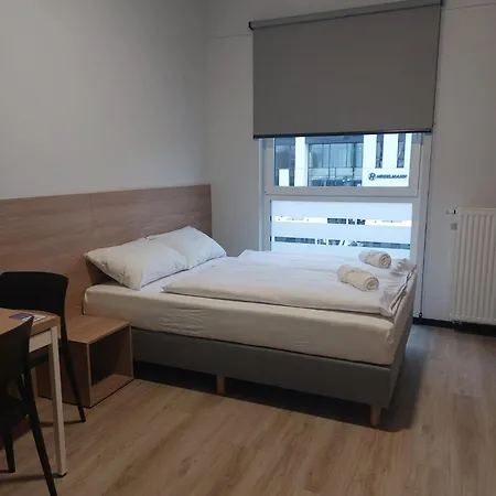 Centrum Szkoleniowo - Noclegowe Hhm Hegelmann O Ζγκοζέλετς