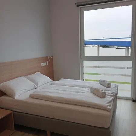 公寓 Centrum Szkoleniowo - Noclegowe Hhm Hegelmann O