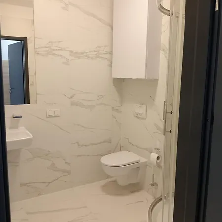 Apartment Centrum Szkoleniowo - Noclegowe Hhm Hegelmann O Zgorzelec