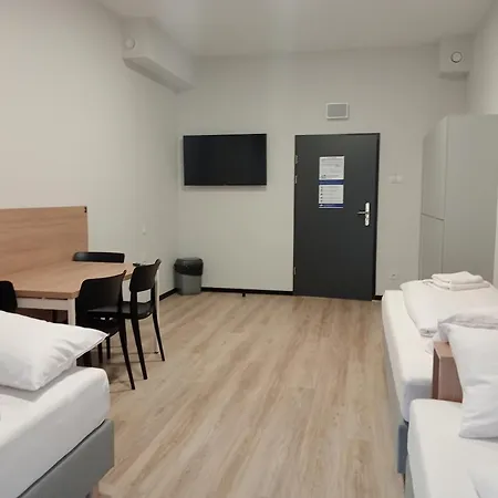 Appartamento Centrum Szkoleniowo - Noclegowe Hhm Hegelmann O Zgorzelec