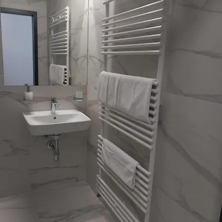 Centrum Szkoleniowo - Noclegowe Hhm Hegelmann O