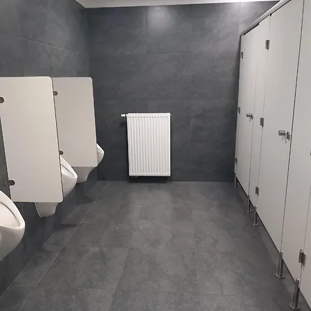 Appartamento Centrum Szkoleniowo - Noclegowe Hhm Hegelmann O *