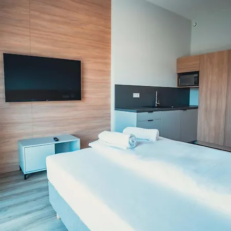 Appartamento Centrum Szkoleniowo - Noclegowe Hhm Hegelmann O Zgorzelec