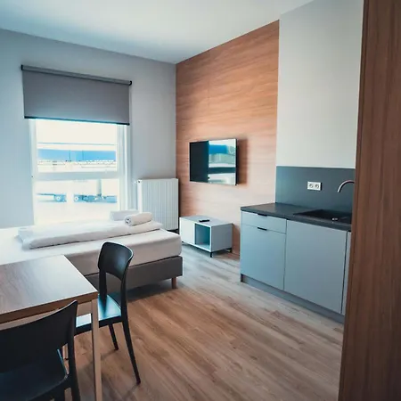 Centrum Szkoleniowo - Noclegowe Hhm Hegelmann O * Zgorzelec