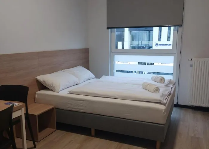 Centrum Szkoleniowo - Noclegowe Hhm Hegelmann O זגורזלק