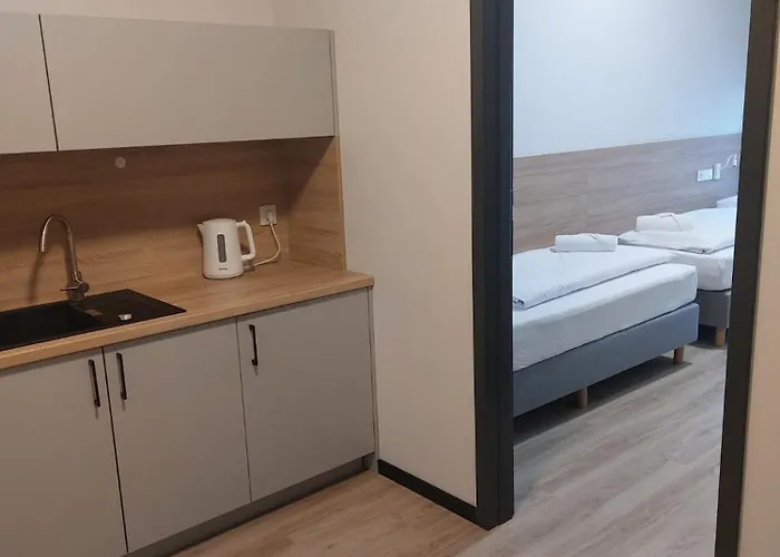 Centrum Szkoleniowo - Noclegowe Hhm Hegelmann O * זגורזלק