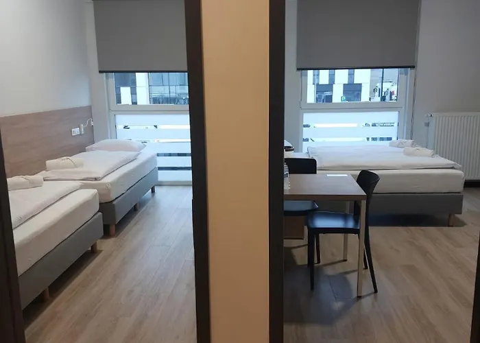 Centrum Szkoleniowo - Noclegowe Hhm Hegelmann O דירה זגורזלק