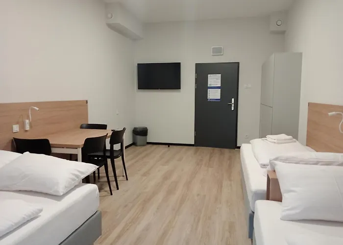 דירה Centrum Szkoleniowo - Noclegowe Hhm Hegelmann O זגורזלק