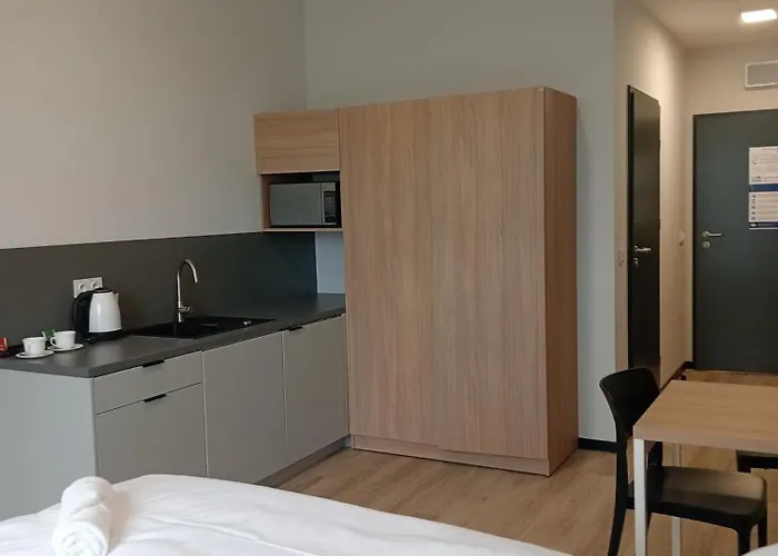 Centrum Szkoleniowo - Noclegowe Hhm Hegelmann O *