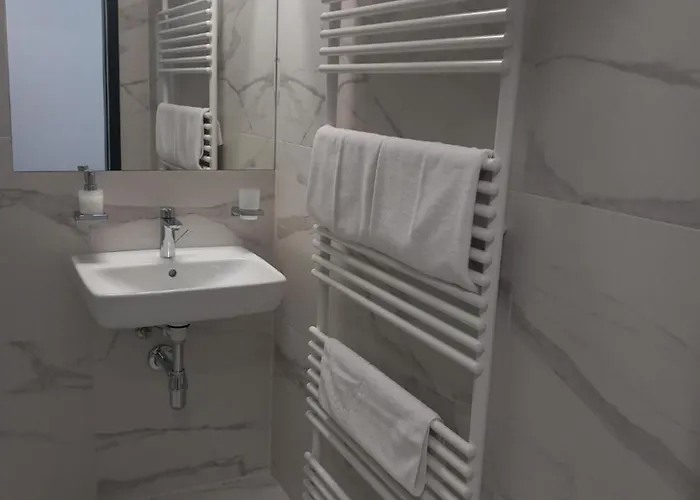 Centrum Szkoleniowo - Noclegowe Hhm Hegelmann O