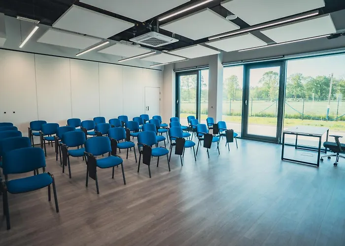 Centrum Szkoleniowo - Noclegowe Hhm Hegelmann O זגורזלק