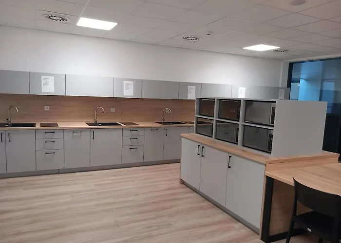 Centrum Szkoleniowo - Noclegowe Hhm Hegelmann O