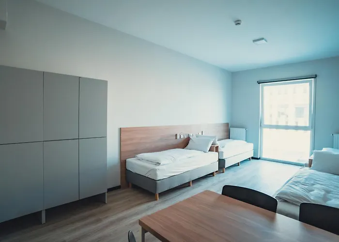 Centrum Szkoleniowo - Noclegowe Hhm Hegelmann O דירה זגורזלק